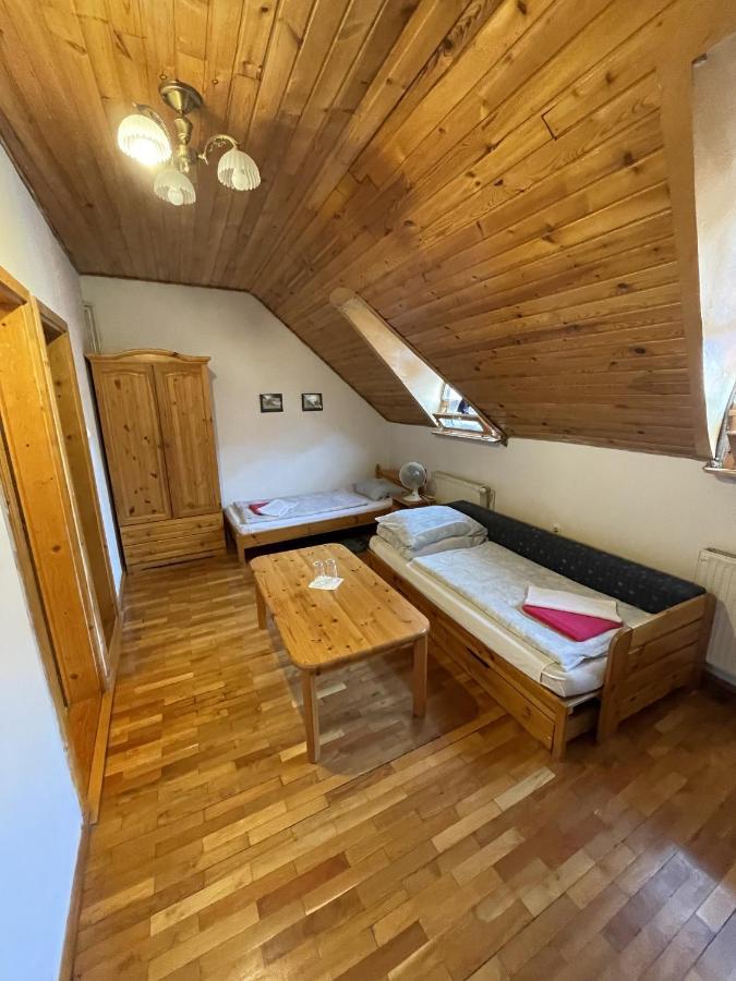 Katalinkert Panzió Panzió Győr Kültér fotó