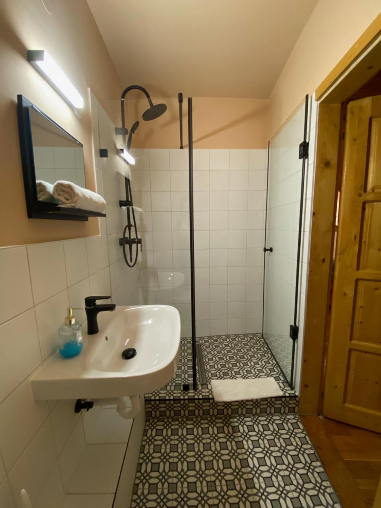 Katalinkert Panzió Panzió Győr Kültér fotó